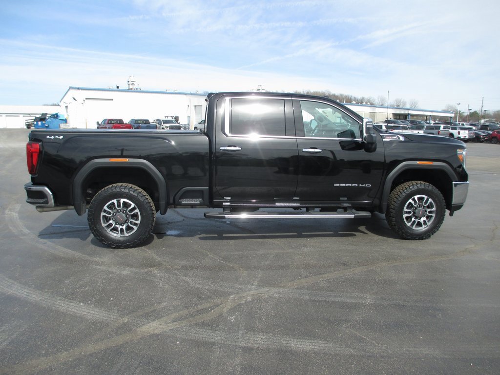 Used 2022 GMC Sierra 2500 SLT w/ SLT Premium Package image 6