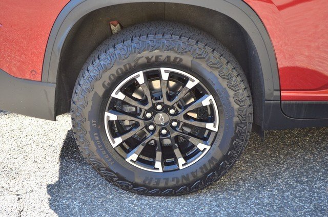 Used 2024 Chevrolet Traverse Z71 w/ Enhanced Driving Package image 11