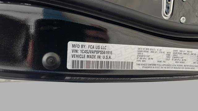 Used 2023 Jeep Wagoneer 4WD image 38