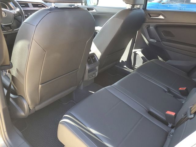 Used 2019 Volkswagen Tiguan SE image 27