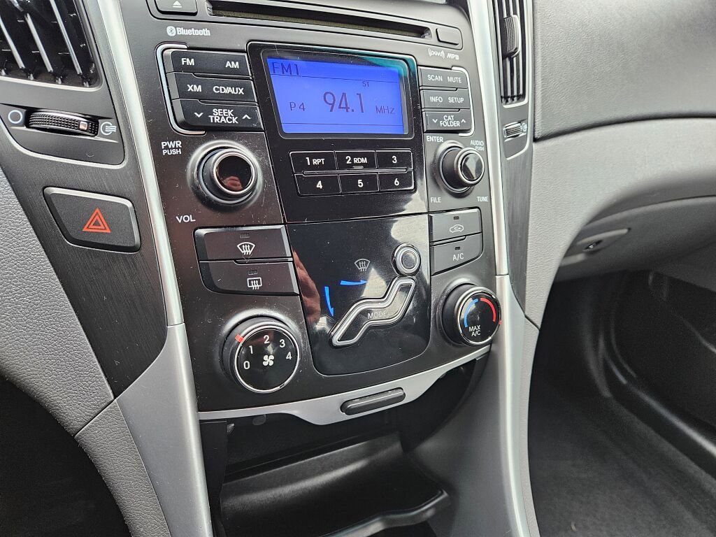 Used 2011 Hyundai Sonata GLS FWD image 29