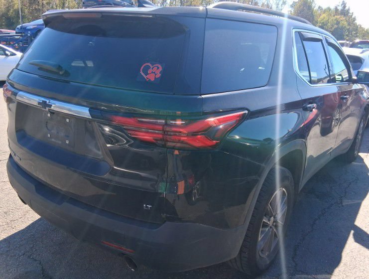 Used 2023 Chevrolet Traverse LT w/ LPO, Floor Liner Package AWD/4WD image 3