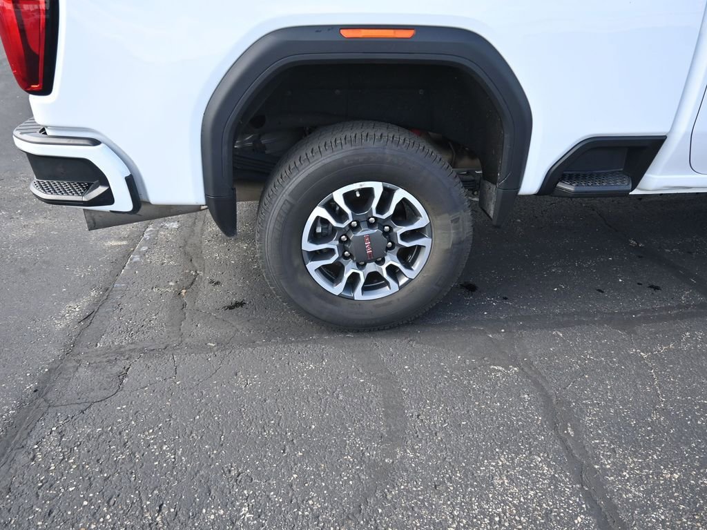 Used 2021 GMC Sierra 2500 AT4 w/ AT4 Preferred Package image 24