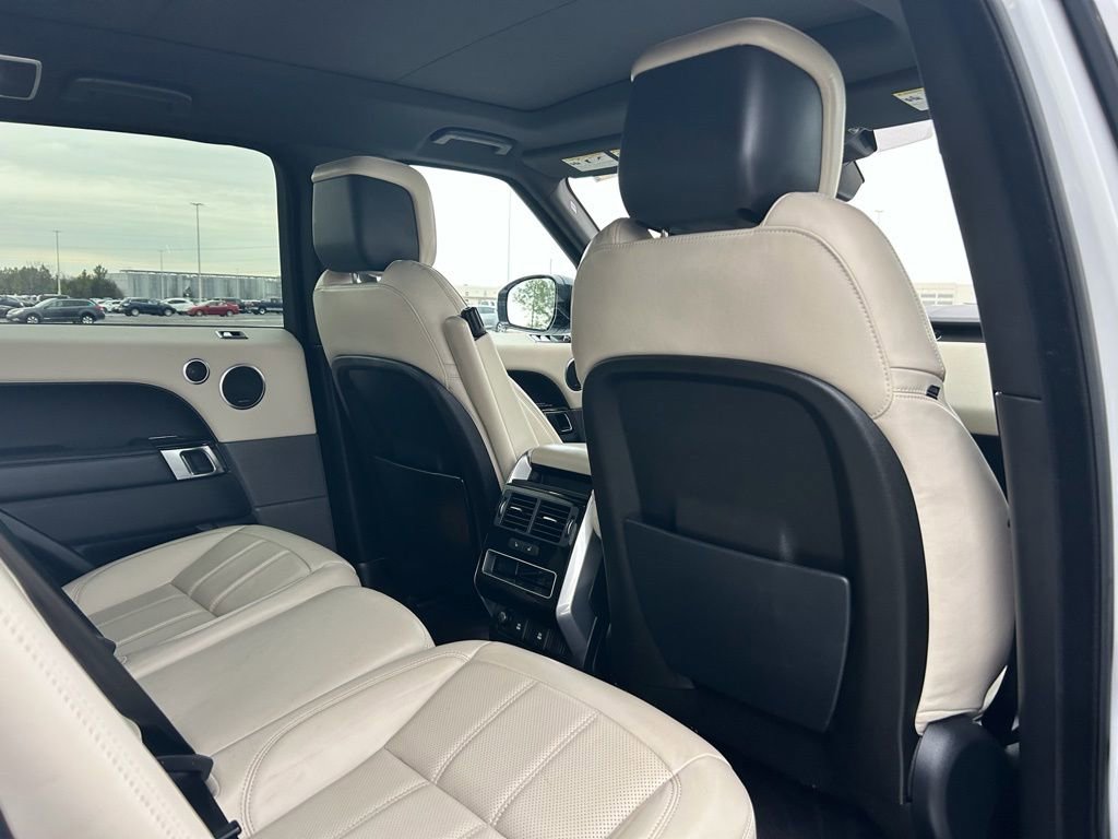 Used 2018 Land Rover Range Rover Sport Supercharged image 16