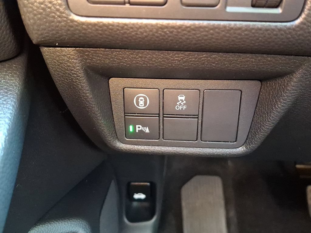 Used 2018 Honda Accord Touring image 24