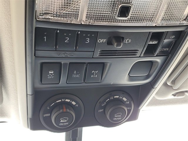 Used 2019 Toyota 4Runner TRD Off-Road Premium image 22