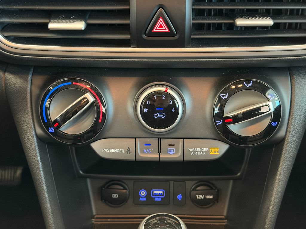 Used 2021 Hyundai Kona SEL Plus FWD image 25
