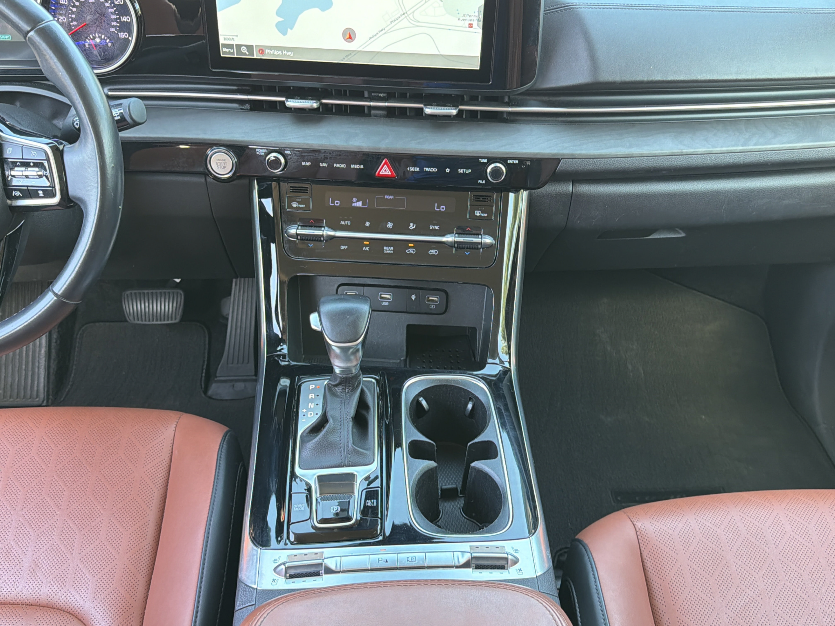 Used 2022 Kia Carnival SX FWD image 10