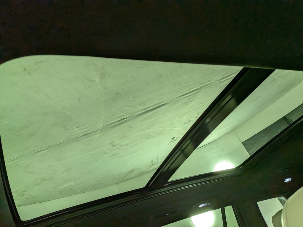 Used 2023 Cadillac XT6 Sport w/ Technology Package image 29