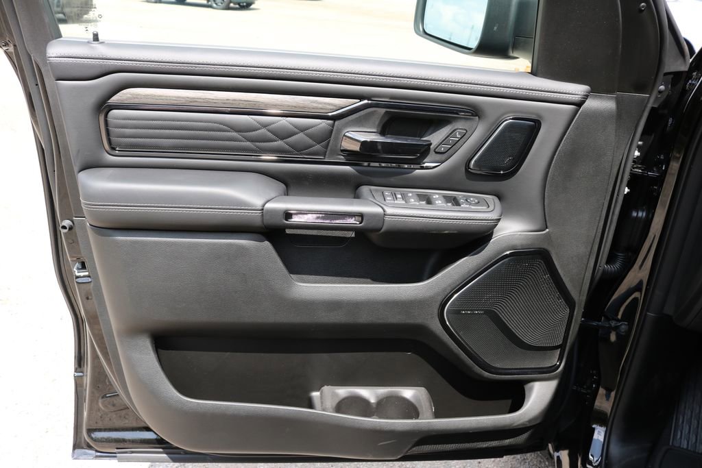 New 2026 RAM 1500 Limited AWD/4WD image 14