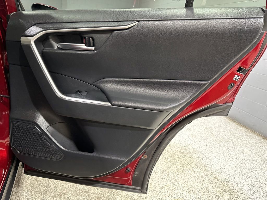 Certified 2019 Toyota RAV4 XLE image 20