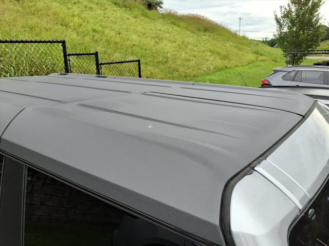 Used 2024 Ford Bronco Badlands AWD/4WD image 6