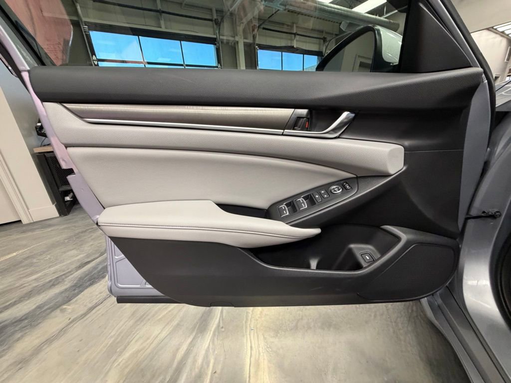 Used 2020 Honda Accord Hybrid image 49