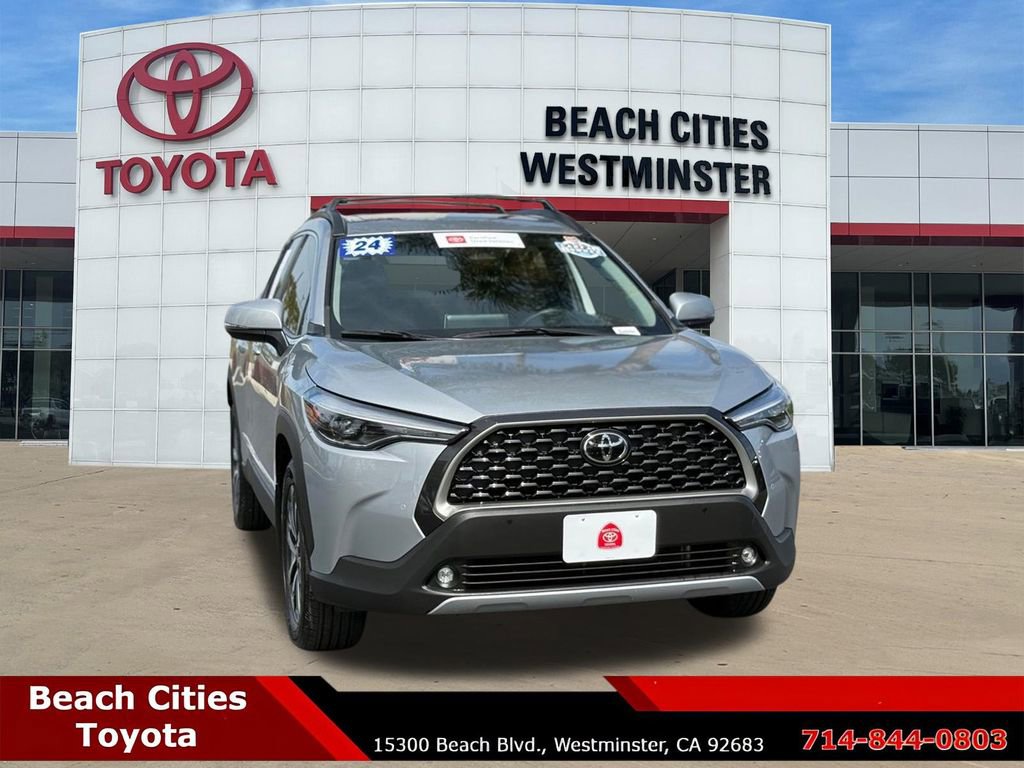 Certified 2024 Toyota Corolla Cross XLE w/ Convenience Package image 3