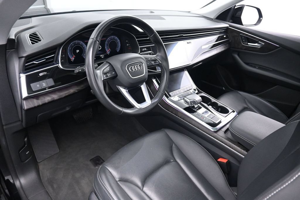 Used 2020 Audi Q8 Premium Plus w/ Premium Plus Package AWD/4WD image 10
