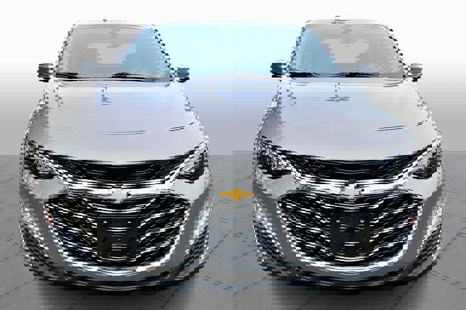 Used 2022 Chevrolet Malibu LS image 3