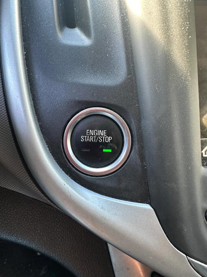 Used 2019 Chevrolet Sonic LT w/ Convenience Package image 42