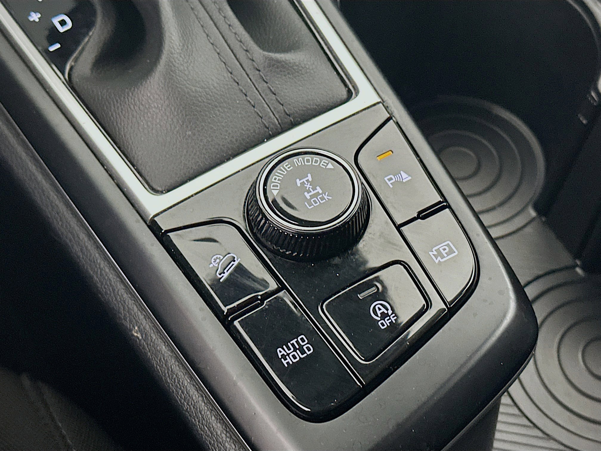 Used 2025 Kia Sportage LX image 25