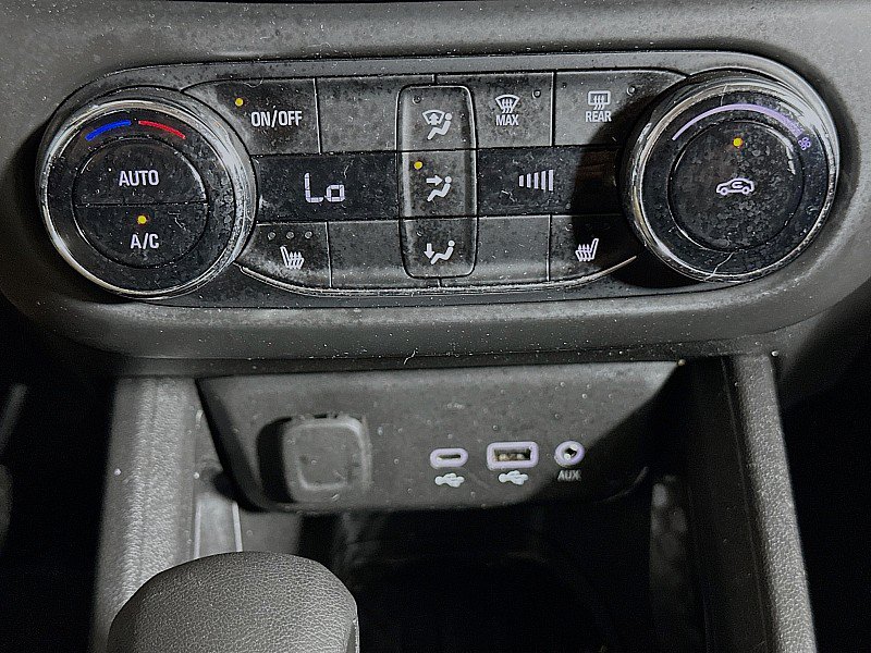 Used 2022 Chevrolet TrailBlazer LT w/ Convenience Package FWD image 16