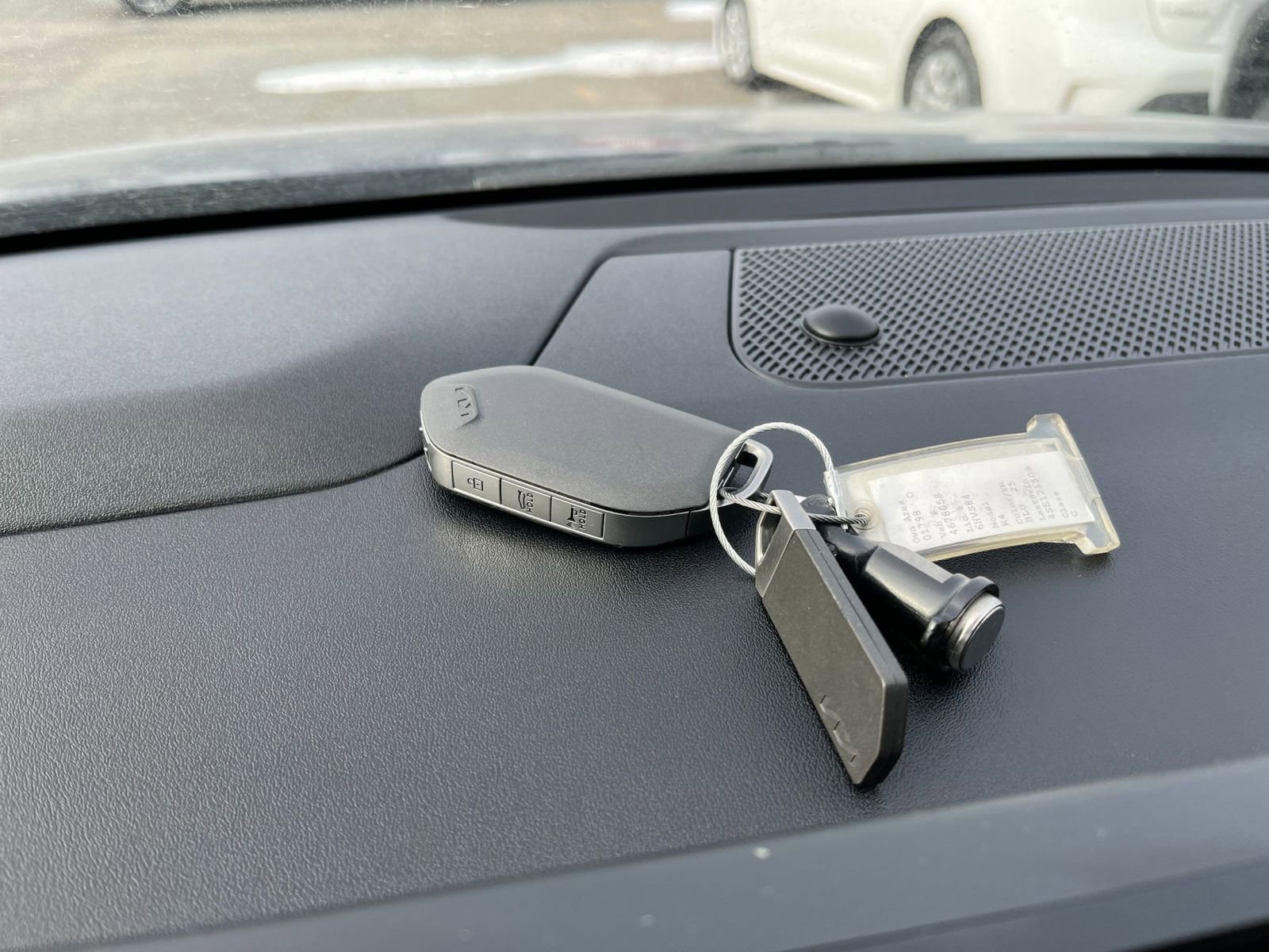 Used 2025 Kia K4 LXS image 21