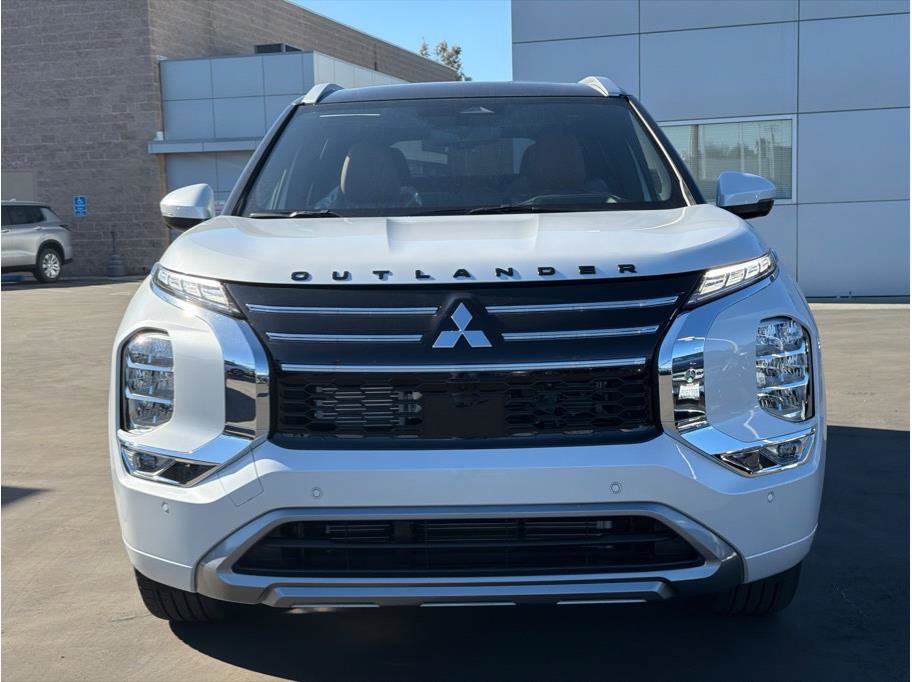 New 2026 Mitsubishi Outlander SEL Black Edition image 2