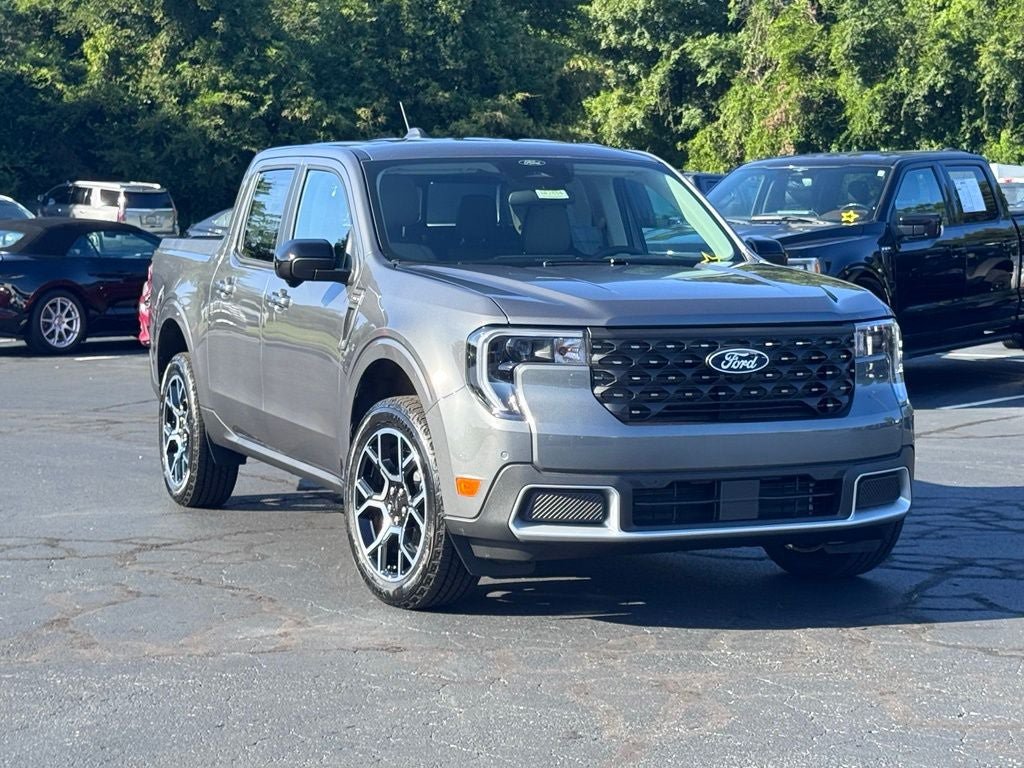 New 2026 Ford Maverick Lariat w/ 4K Tow Package AWD/4WD video 1