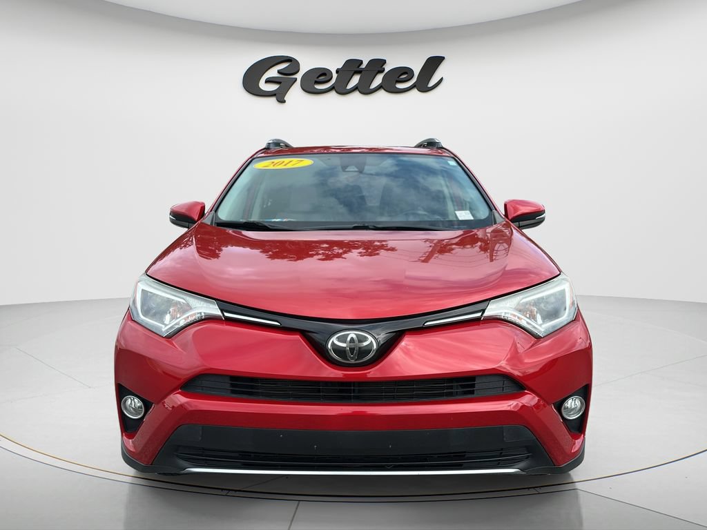 Used 2017 Toyota RAV4 XLE FWD image 2