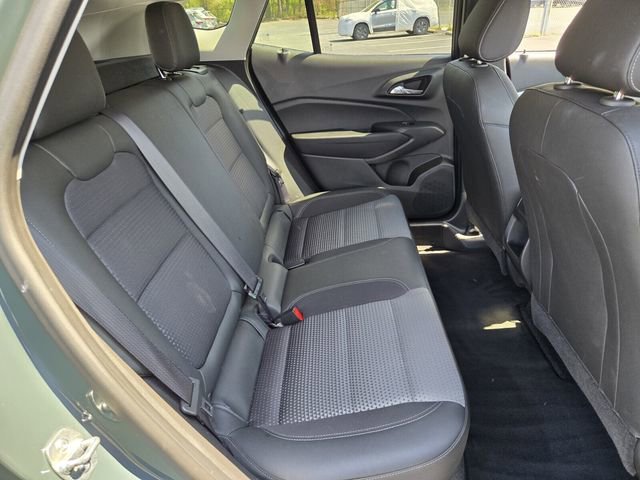 Used 2025 Chevrolet Trax LT image 17