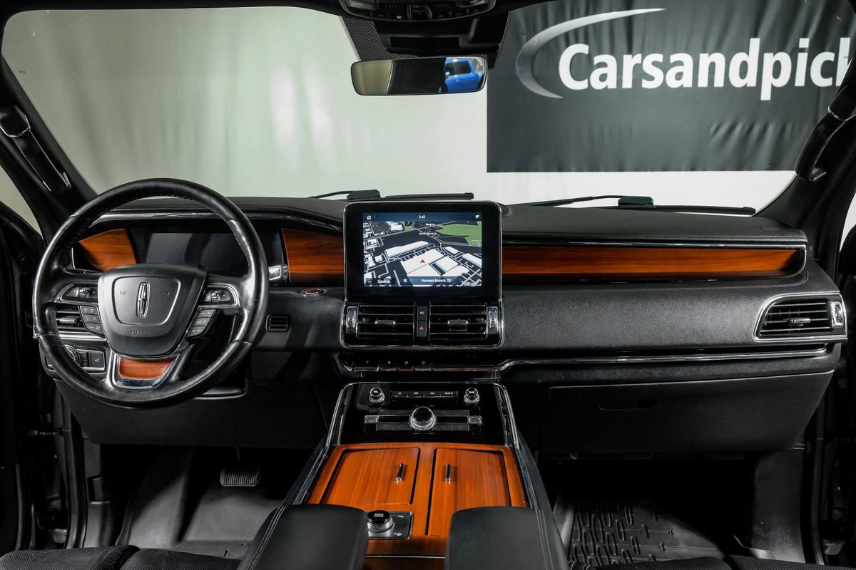Used 2021 Lincoln Navigator L Reserve w/ Luxury Package image 14