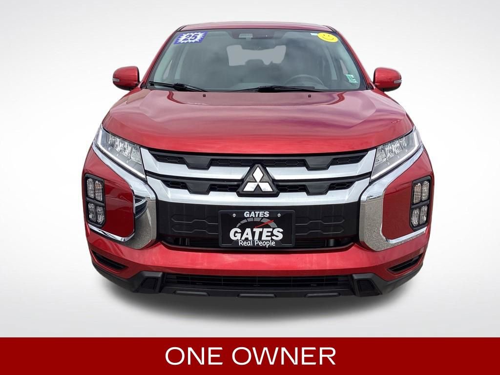 Used 2025 Mitsubishi Outlander Sport AWD image 3