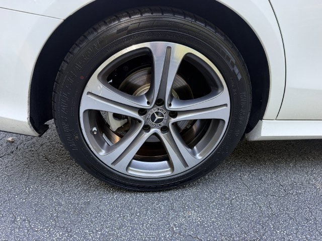 Used 2018 Mercedes-Benz E 300 4MATIC image 47