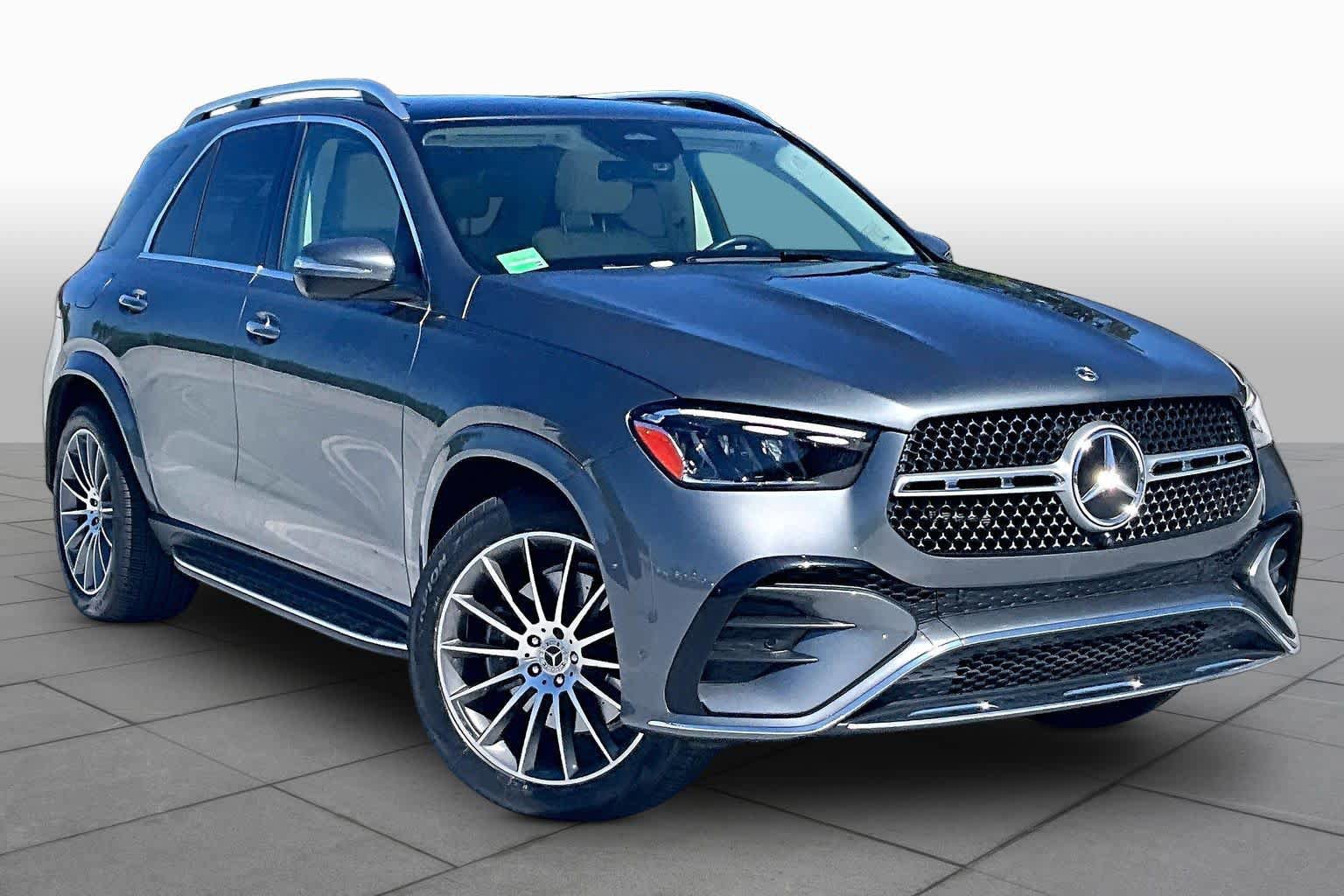 Used 2024 Mercedes-Benz GLE 350 4MATIC image 3