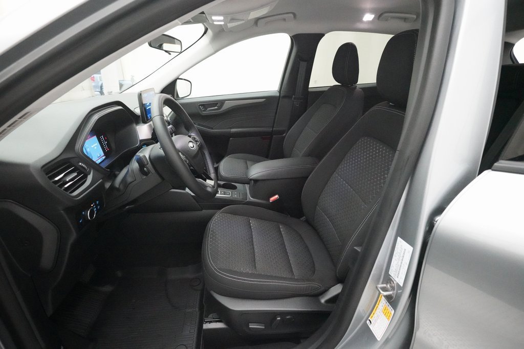 Used 2023 Ford Escape Active image 7