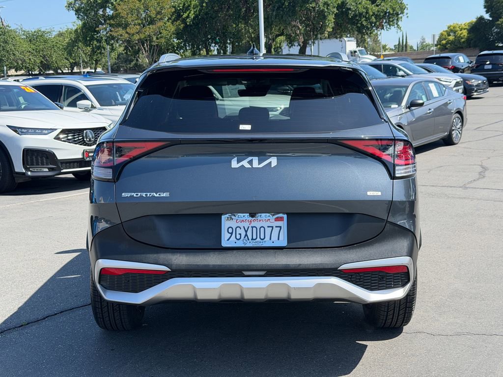 Used 2023 Kia Sportage EX AWD/4WD image 7
