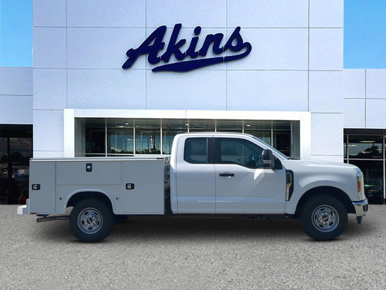 New 2026 Ford F250 XL w/ XL Chrome Package image 1