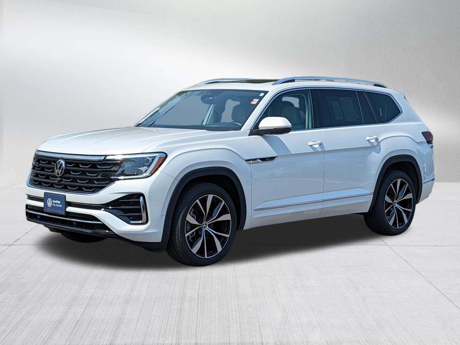 Certified 2025 Volkswagen Atlas SEL Premium R-Line AWD/4WD image 3