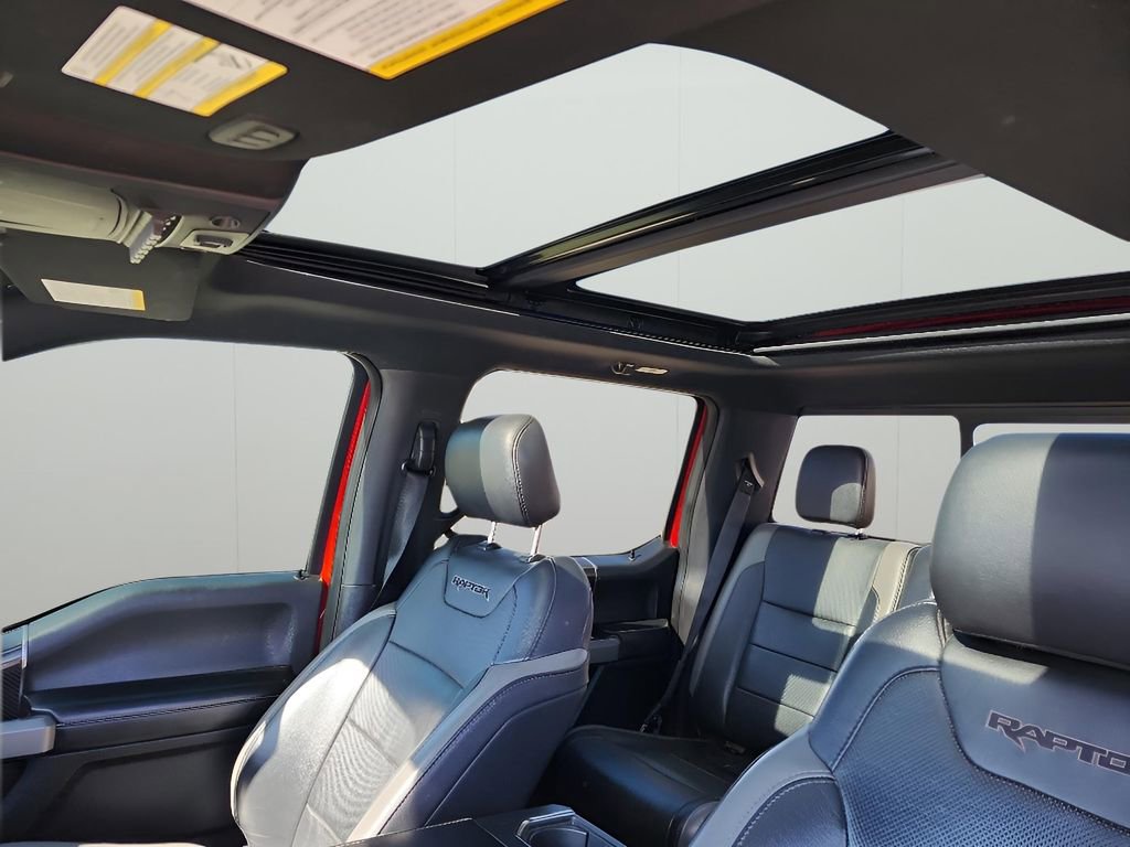 Used 2018 Ford F150 Raptor w/ Equipment Group 802A Luxury image 20
