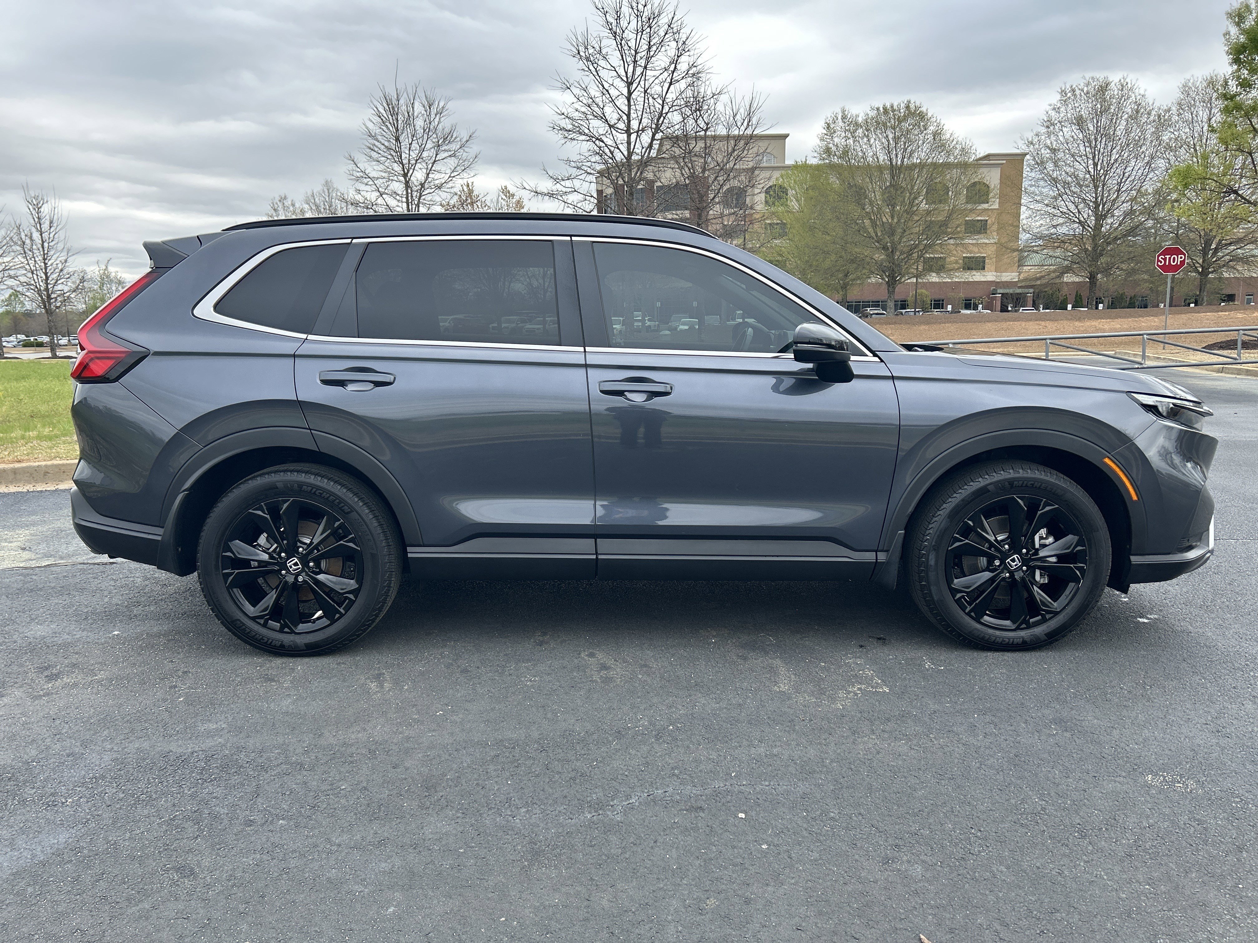 Certified 2024 Honda CR-V Sport Touring image 10