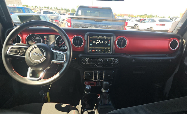Used 2021 Jeep Wrangler Unlimited Rubicon w/ Dual Top Group AWD/4WD image 7