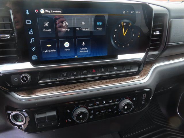 Certified 2025 Chevrolet Silverado 2500 LT w/ Convenience Package image 32