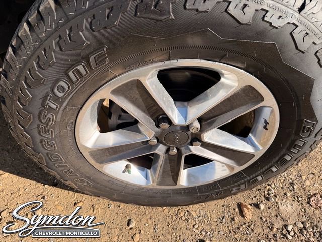 Used 2020 Jeep Wrangler Unlimited Sahara image 26