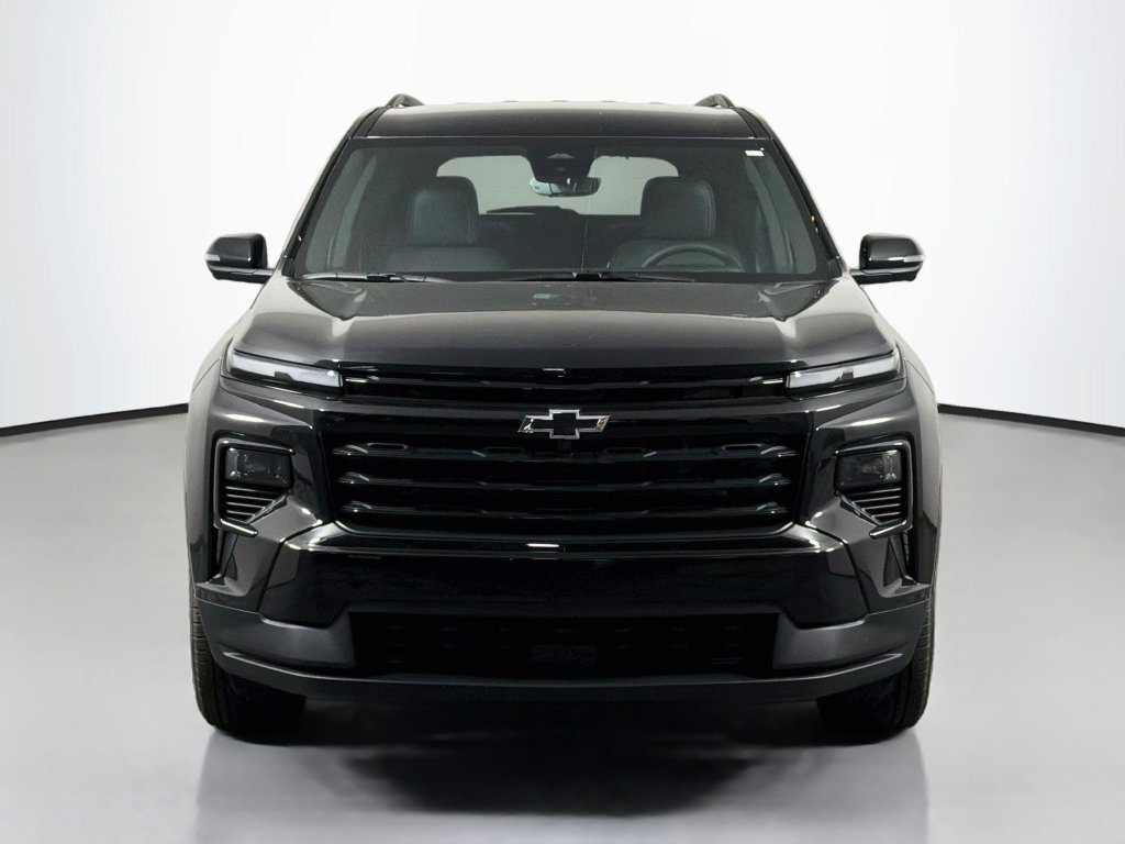New 2026 Chevrolet Traverse LT w/ Midnight/Sport Edition AWD/4WD image 2