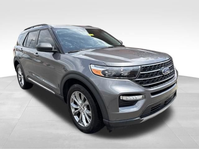 Used 2021 Ford Explorer XLT w/ Equipment Group 202A AWD/4WD image 1
