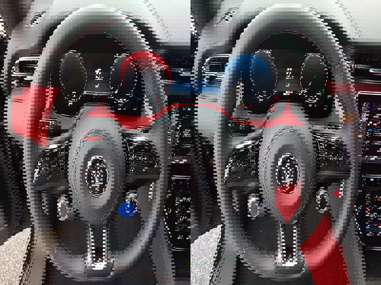 New 2025 Maserati Grecale Modena image 15