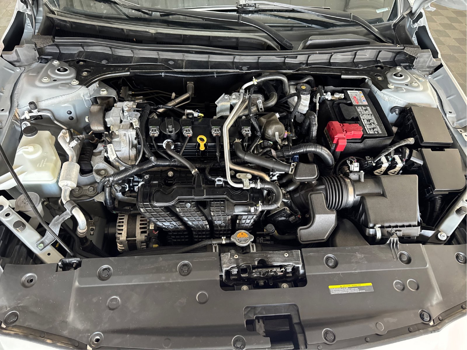 Used 2024 Nissan Altima 2.5 SV FWD image 18