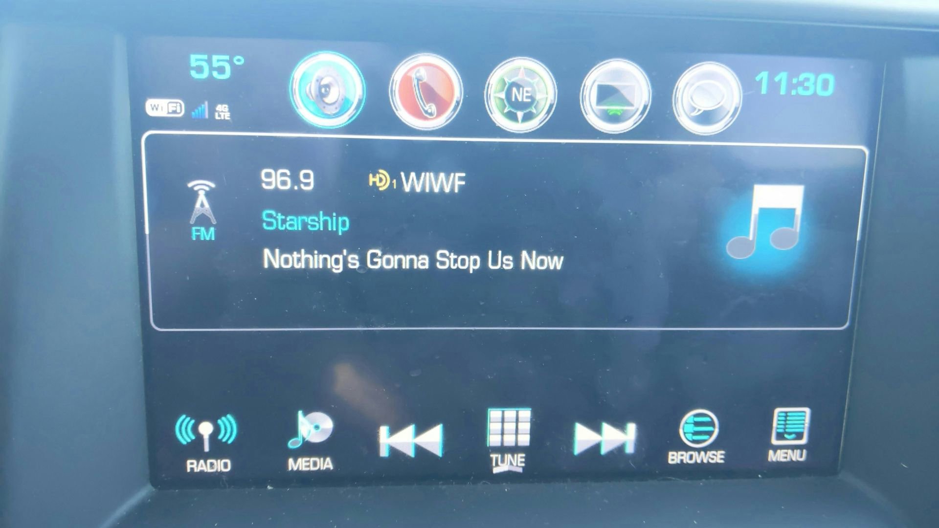 Used 2019 GMC Acadia SLE image 25