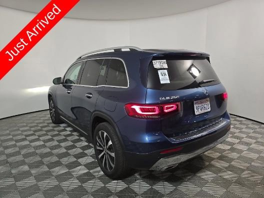 Used 2021 Mercedes-Benz GLB 250 w/ Premium Package image 10