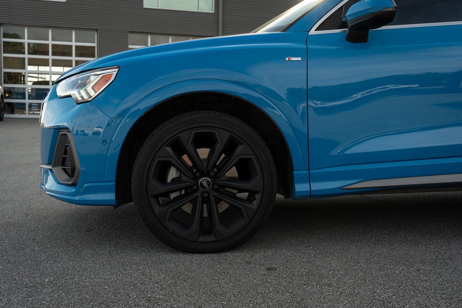 Used 2020 Audi Q3 2.0T Prestige w/ Prestige Package image 4