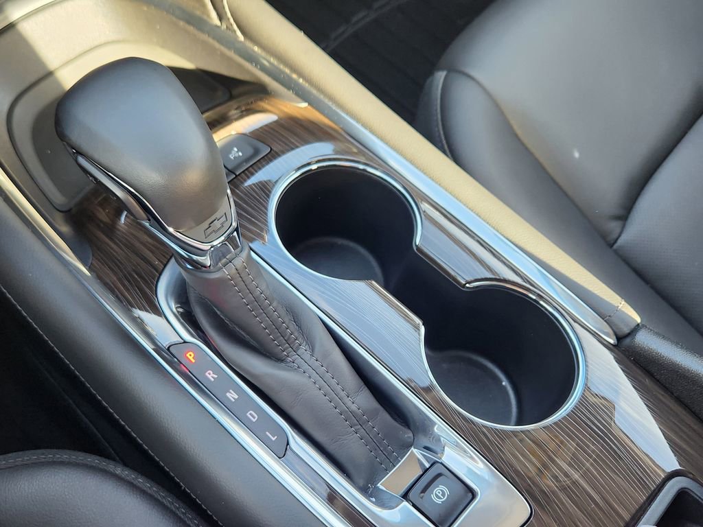 Used 2024 Chevrolet Malibu LT image 19