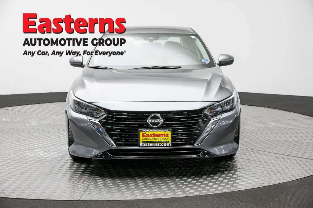 Used 2024 Nissan Sentra S FWD image 2